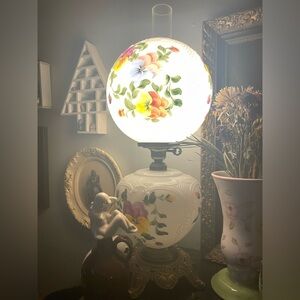 Gone with the Wind, vintage hurricane lamp, with double light and three settings